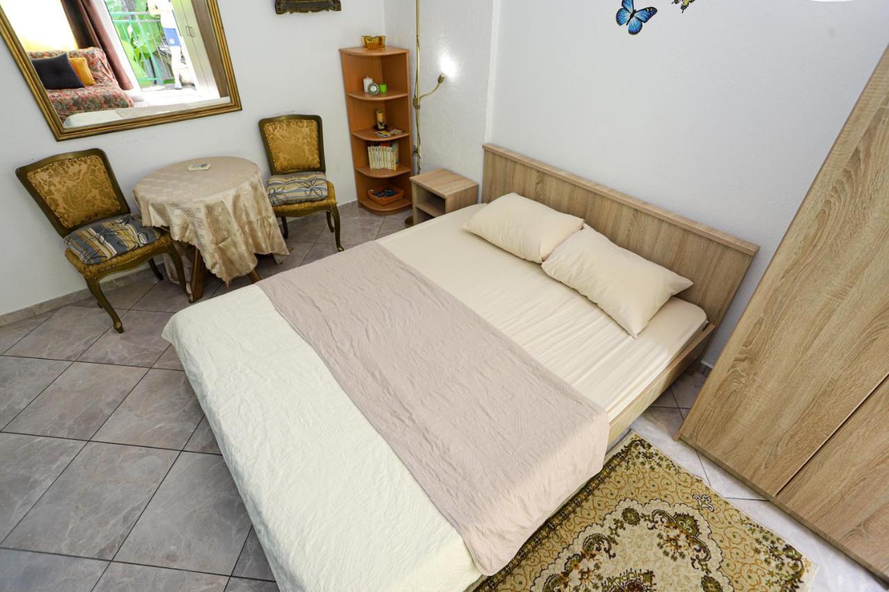 Vila Skala Herceg Novi Buitenkant foto