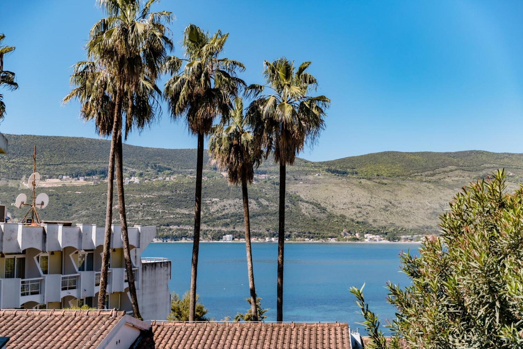 Vila Skala Herceg Novi Buitenkant foto